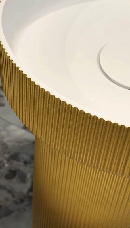 Напольная раковина sole в эксклюзивном цвете Metallic Gold