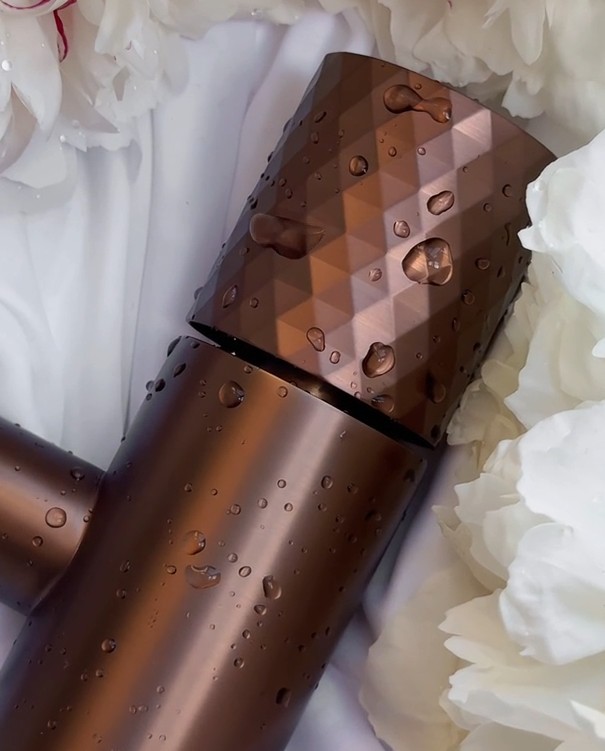 Boheme представляет абсолютно новый цвет покрытия брашированная бронза