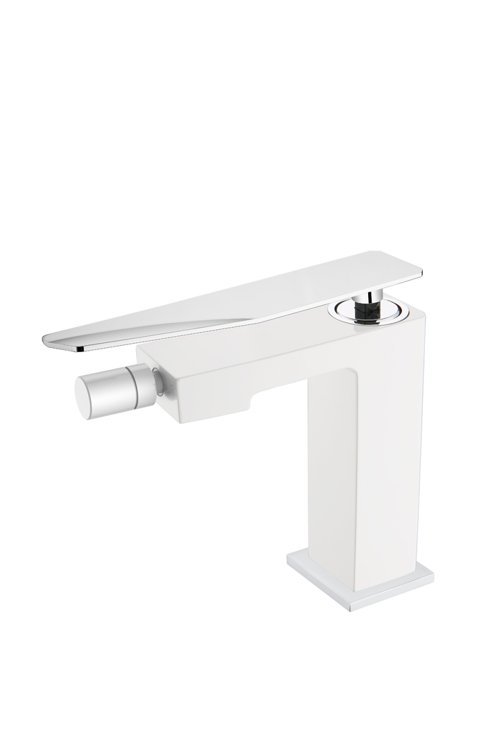 Смеситель для биде Boheme Q 146-WCR.2