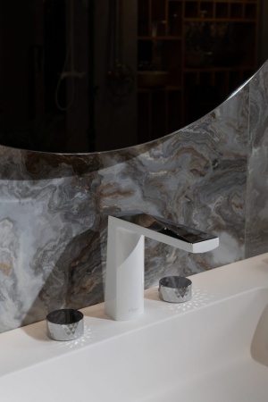 Смеситель для раковины Boheme Venturo 150-WCR-DIAMOND