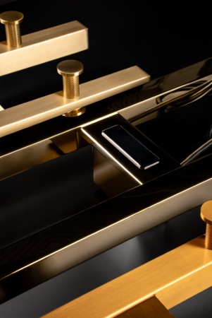 Полотенцесушитель электрический 2-трубы квадратный GOLD 728-G