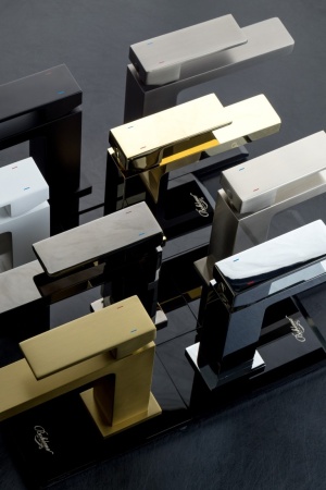 Смеситель для раковины Boheme Qubic 471-G