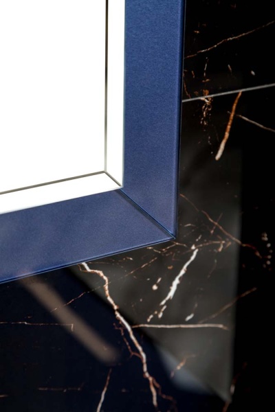 Зеркало 70х105 см ArmadiArt NeoArt Dolce 567-BL