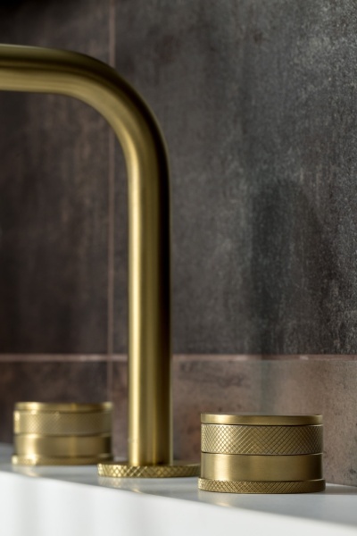 Смеситель для раковины Boheme Prestige 152-MG-PR