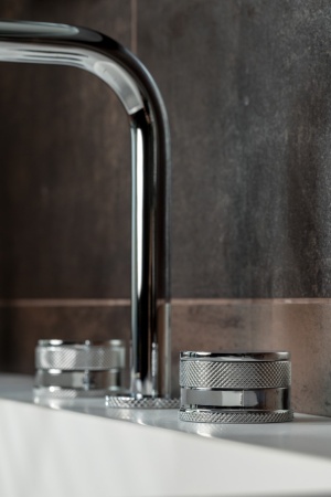 Смеситель для раковины Boheme Prestige 152-CR-PR