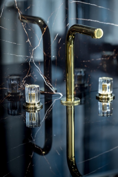 Смеситель для раковины Boheme Elegante 152-G-EL