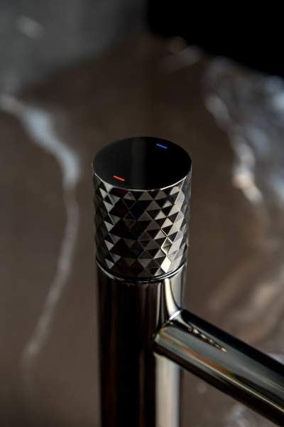 Смеситель для раковины Boheme Stick 121-SGM