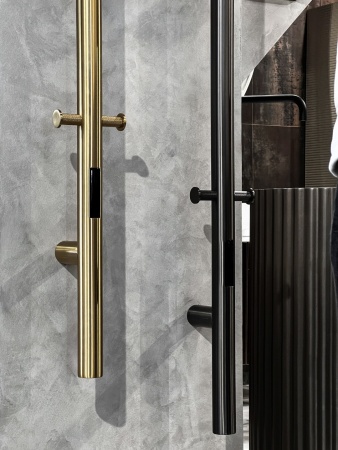 Полотенцесушитель электрический Boheme Uno 726-MG