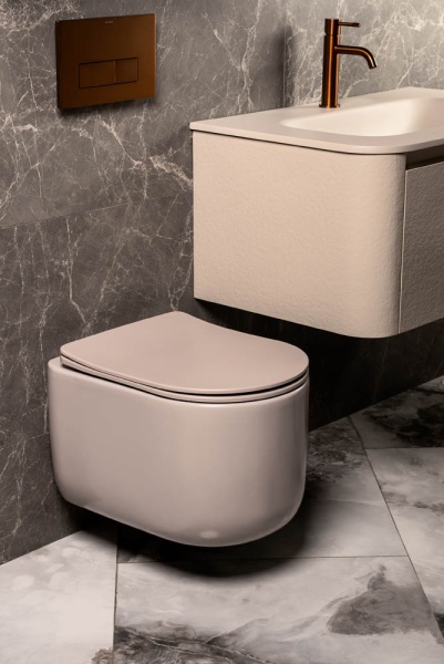 Flow подвесной унитаз DAFNE с крышкой 969-SET-DAFNE