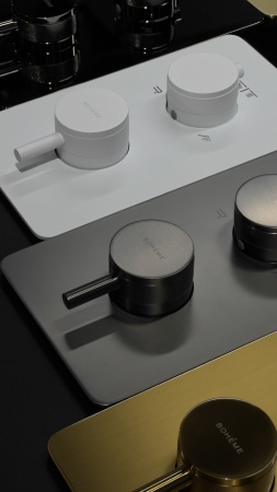 Встраиваемый термостат Boheme Cell 134-2-MW на 2 источника