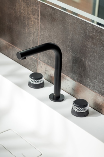 Смеситель для раковины Boheme Aura 152-B-A