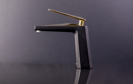 Смеситель на борт ванны Boheme Venturo 380-B