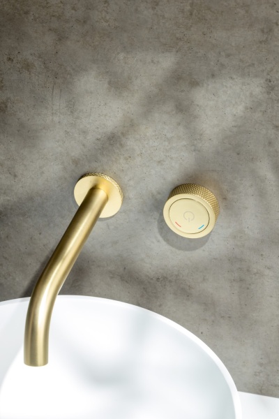 Смеситель для раковины автоматический Boheme Tech 158/2-MG