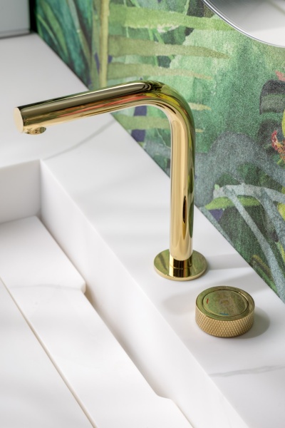 Смеситель для раковины автоматический Boheme Tech 158-G